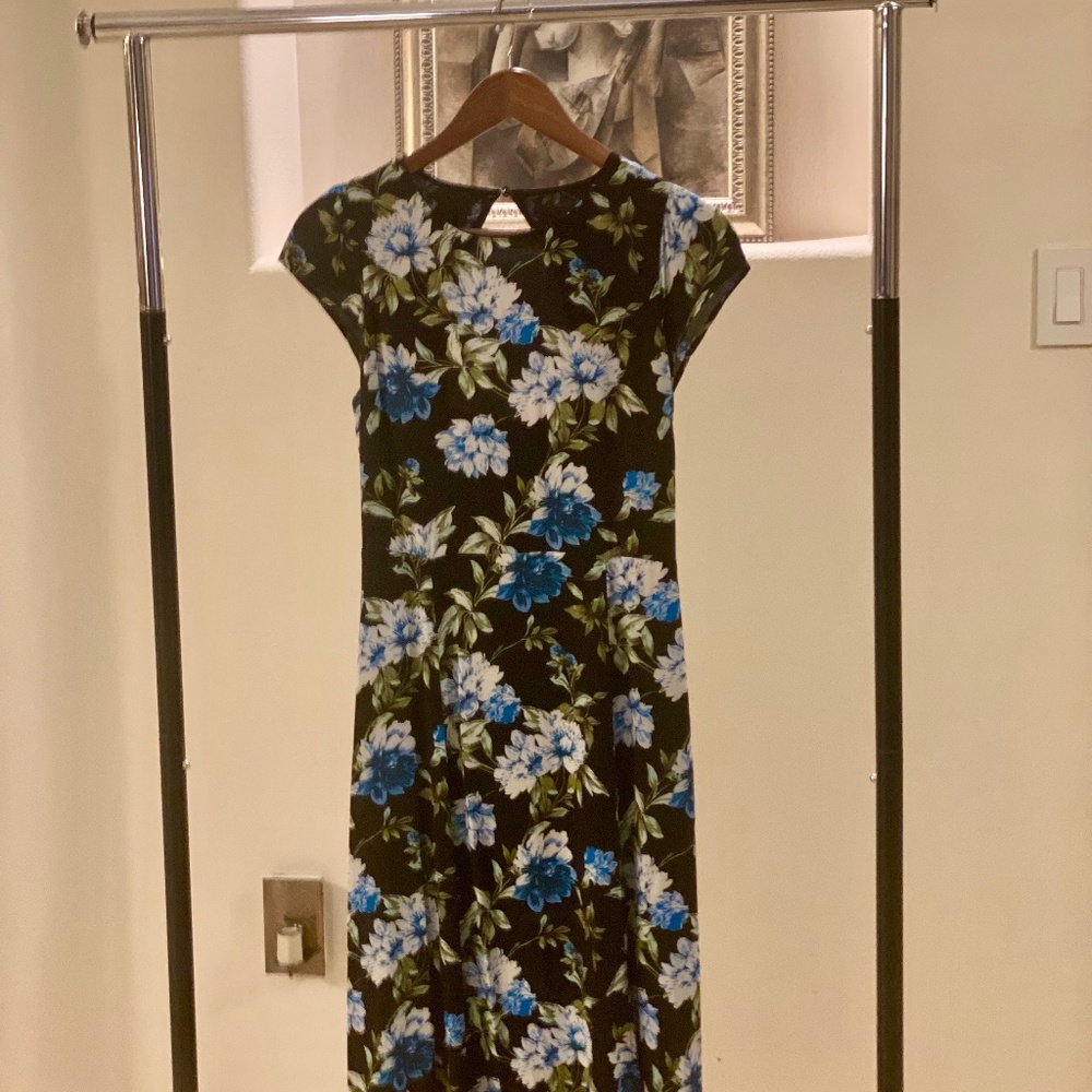 Banana Republic Blue Floral Midi Dress